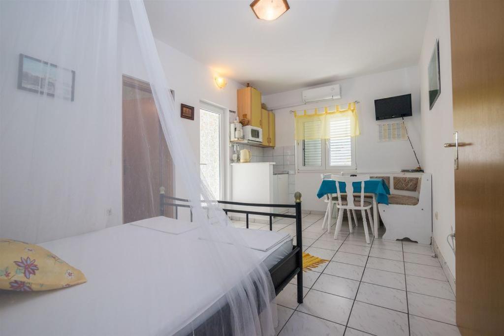 Apartmani Zderic Gradac  Exterior photo