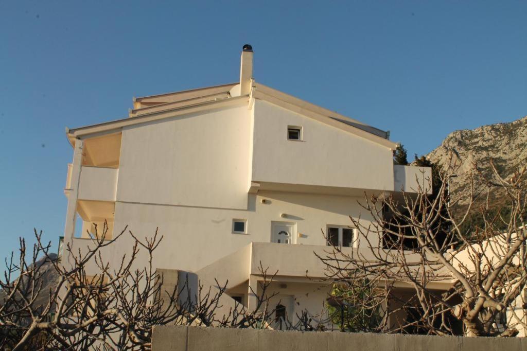 Apartmani Zderic Gradac  Exterior photo